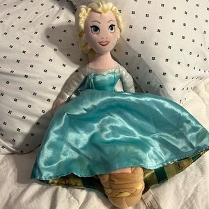 Topsy-turvy, Anna /Elsa plush